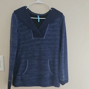 Women's Navy Blue Pullover Top